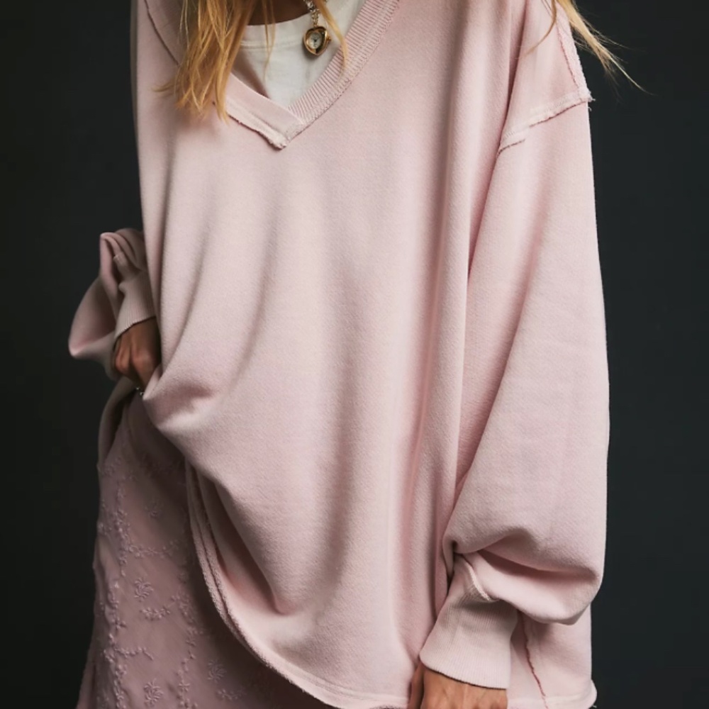 Free People We The Free Venice V-Neck Sweatshirt — Lilac Bloom (XS but Oversized